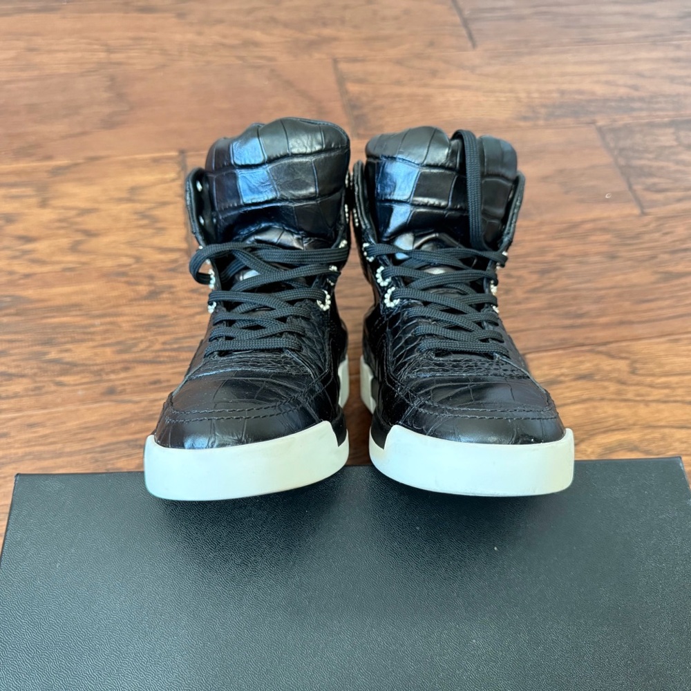 Chanel Unisex  Black High-Top Sneakers - Picture 5 of 16